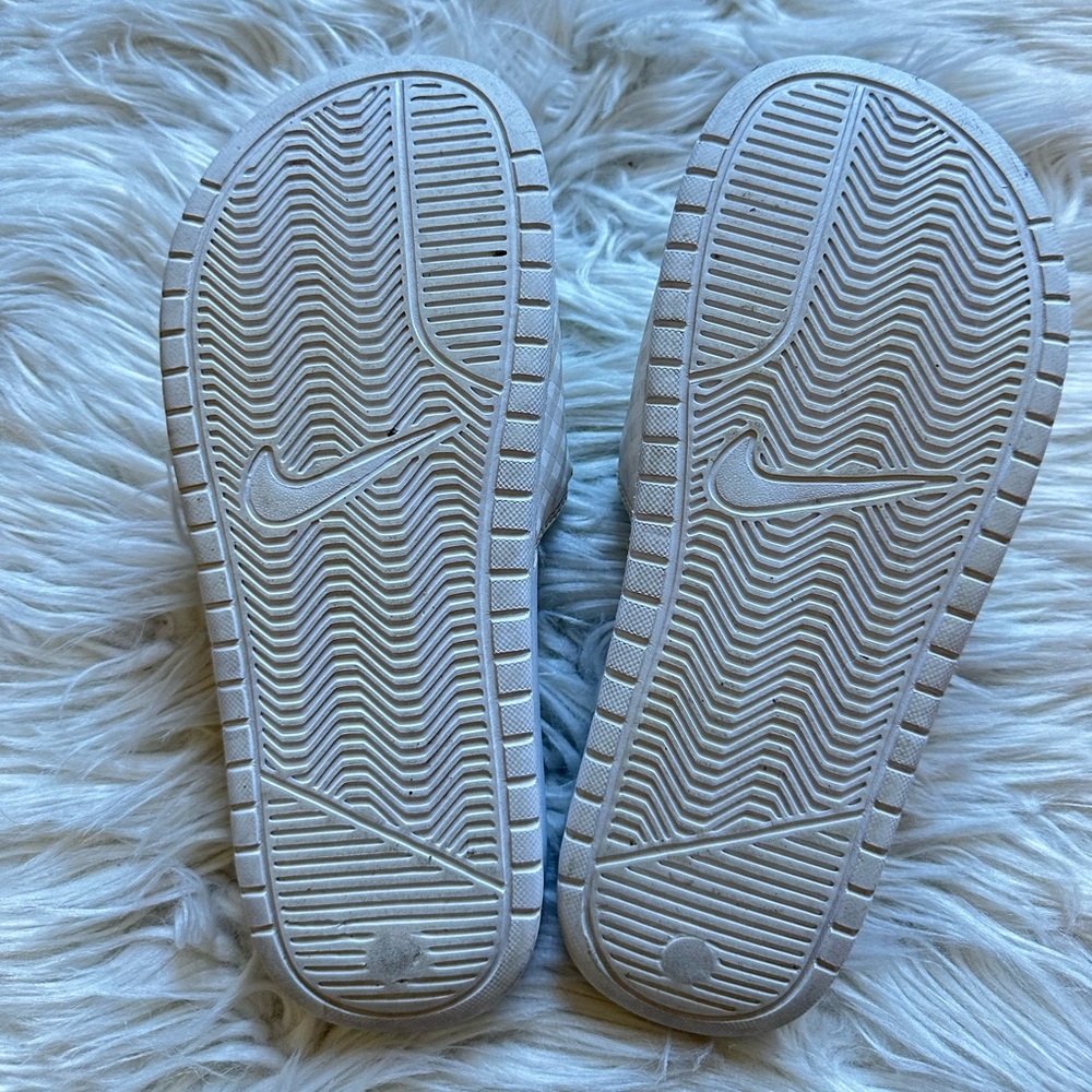 Nike cushion slides - Picture 5 of 7